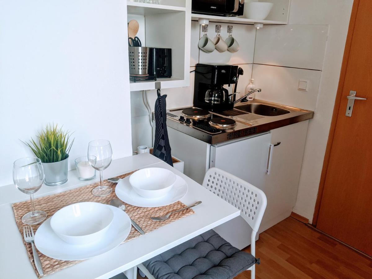 Lenastay L Tiny Apartment - Innenstadt Kaiserslautern Exteriör bild