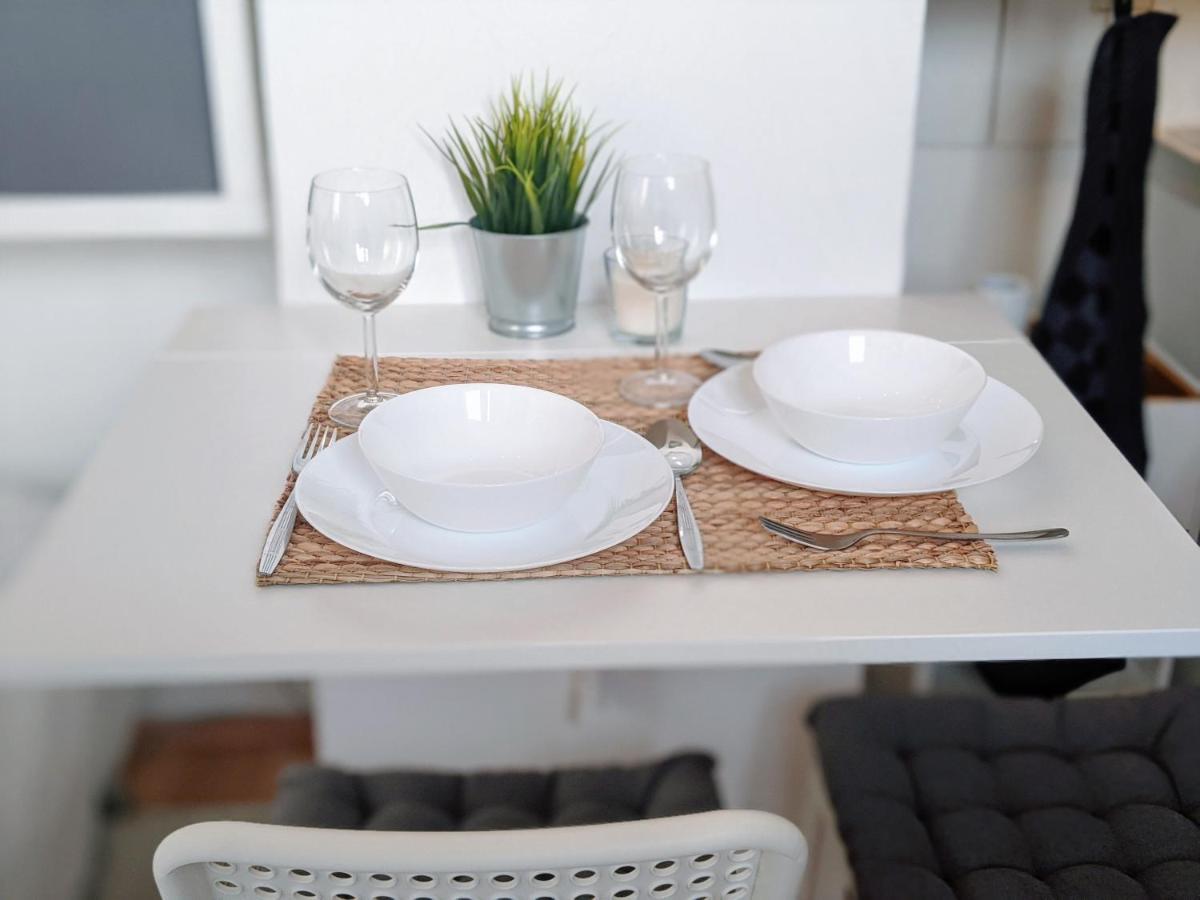 Lenastay L Tiny Apartment - Innenstadt Kaiserslautern Exteriör bild